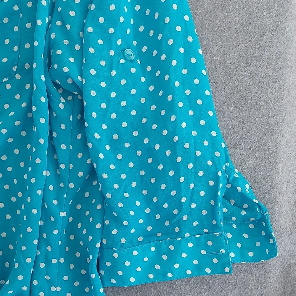 Allison Brittney Woman Turquoise Polka Dot Tie-Front Top 3X Lace Back - Picture 4 of 6